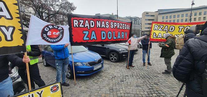 Protest taksówkarzy w Warszawie