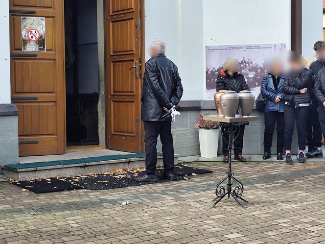 Pogrzeb zamordowanych: Małgorzaty R., Krzysztofa i Andrzeja