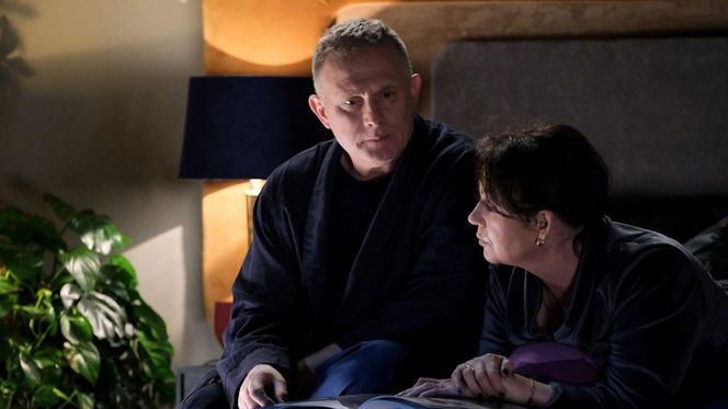 M jak miłość odc. 1873. Marysia (Małgorzata Pieńkowska), Artur Rogowski (Robert Moskwa)