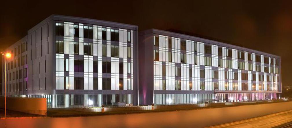 Skalar Office Center
