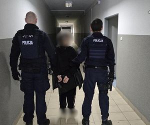 Krwawy finał awantury. 61-latka chwyciła za nóż i dźgnęła męża nożem