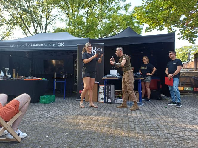 Poruszający moment podczas zlotu detektorystów. Odnalezione nieśmiertelniki wróciły do rodzin