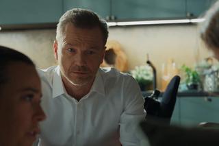 M jak miłość odcinek 1735 po wakacjach. Magda (Anna Mucha), Andrzej Budzyński (Krystian Wieczorek), Nadia (Mira Fareniuk)