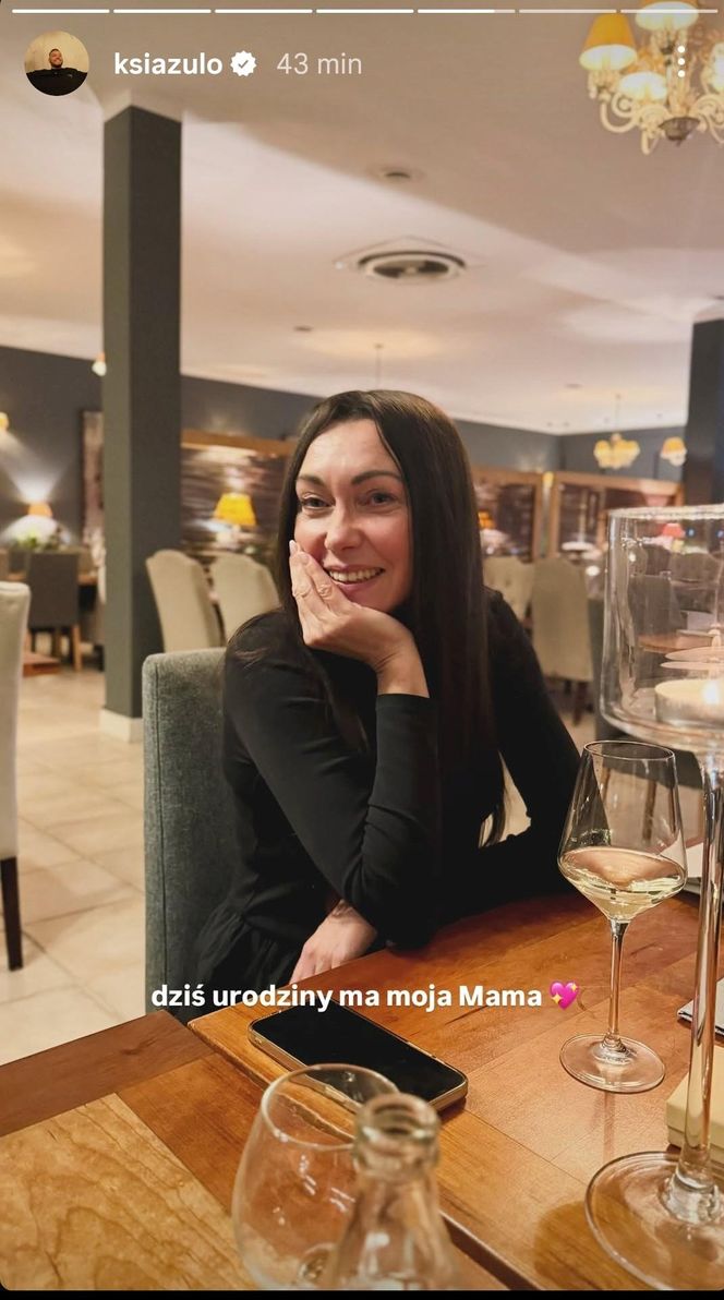 Książulo pokazał mamę i babcię. Miał ku temu ważny powód