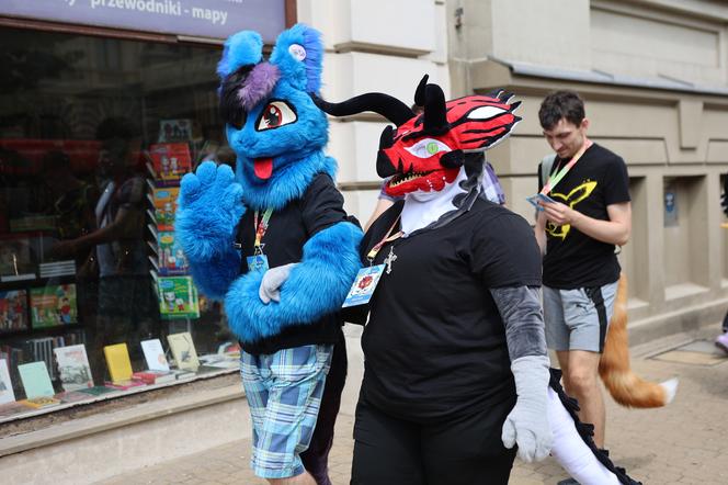 Marsz futrzaków w Lublinie. Tak wyglądał I Lubelski Fursuitwalk