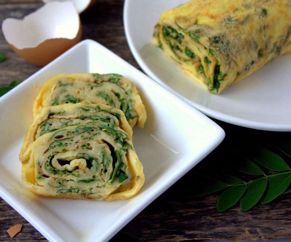 Z jajek i paru składników robię superśniadanie. Te rollsy jajeczne zachwycają smakiem 