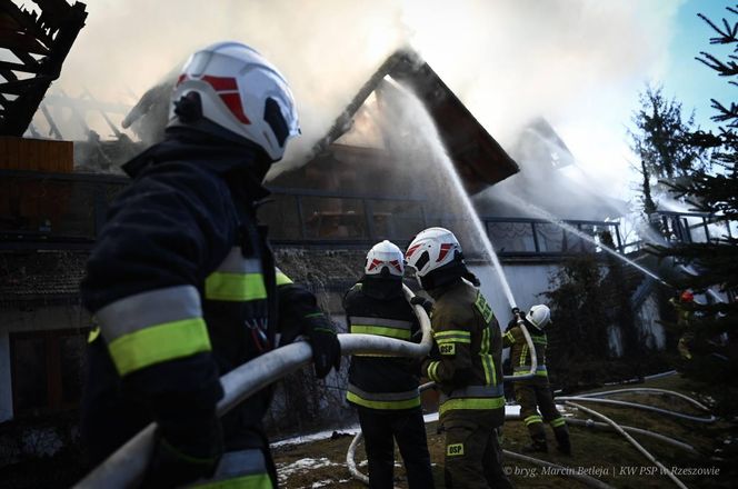 Pożar kultowej bieszczadzkiej restauracji Wilcza Jama