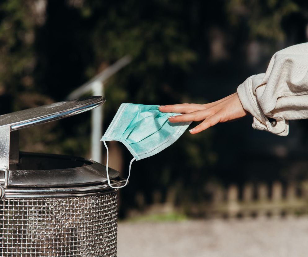 Wszyscy wokół mają grypę, a gdzie zniknął covid? Lekarz wyjaśnia, dlaczego to grypa dominuje