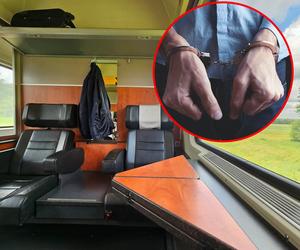 Zasnął w pociągu, obudził się z bolącą pupą. 27-latek aresztowany, pociąg stanął