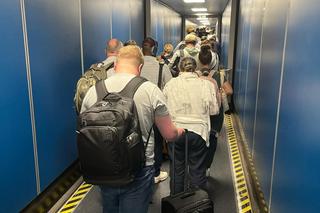 Wrona utknął na lotnisku, nie doleciał na konwencję demokratów