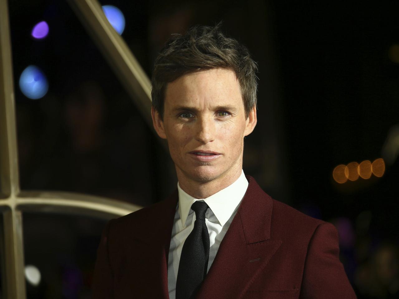 Eddie Redmayne żałuje roli transpłciowej artystki w Dziewczynie z portretu