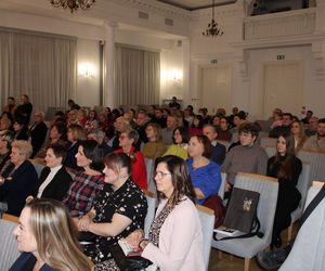 Członkowie Klubu Literackiego Prozak Siedlce liczą na to, że Rozdział pierwszy jest ich pierwszą, ale nie ostatnią publikacją