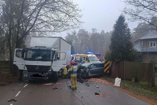 Gmina Łuków: Groźny wypadek w Krynce. Dwie osoby trafiły do szpitala