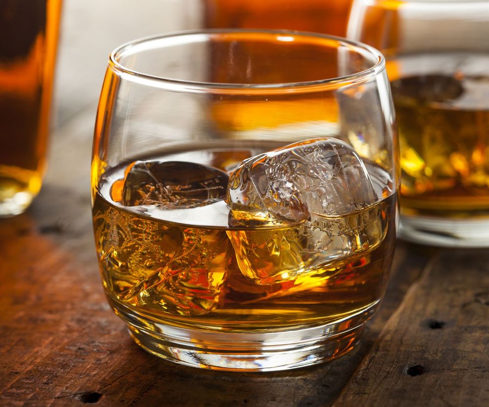 Whisky, whiskey czy burbon.
