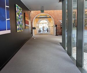 Polacy mieszkają jak królowie