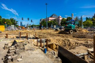 Tramwaje Warszawskie rozkopały pół miasta. Które nowe trasy się opóźnią?