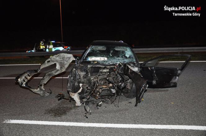 Wypadek na A1 w Wieszowej. Nie żyje 27-latek [ZDJĘCIA]