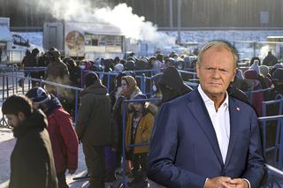 Tusk zaostrza przepisy imigracyjne. Co się zmieni?