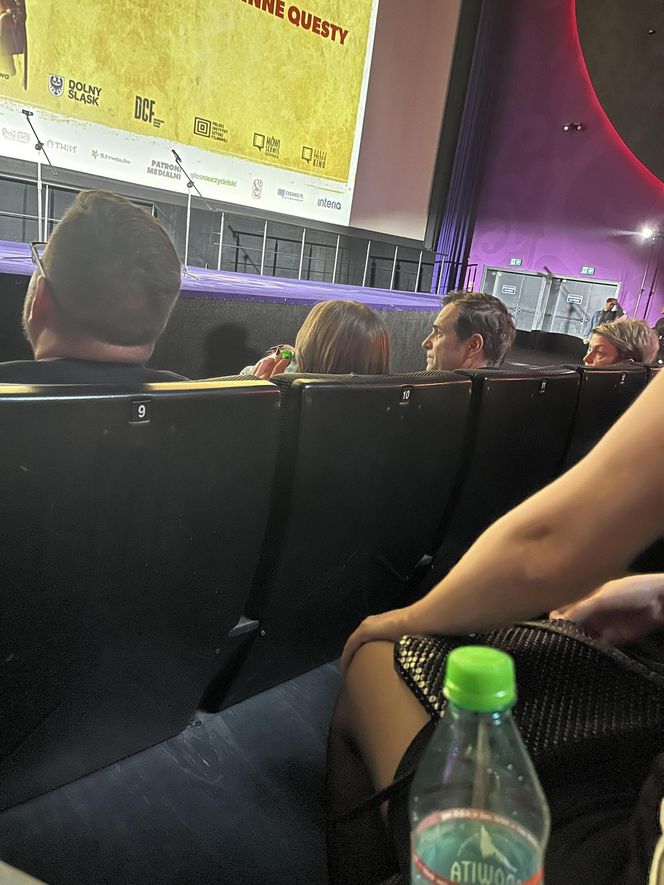 Premiera "LARP. Miłość, trolle i inne questy": Pawł Deląg z partnerką