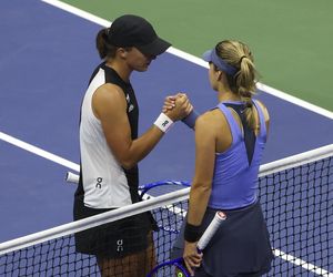 Iga Świątek w 1/8 finału US Open. Trudny mecz i awans Polki po zaciętej walce z Kalinską
