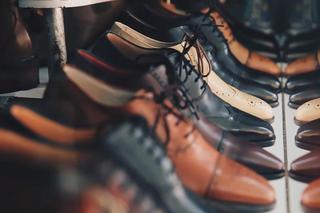 Jak czyścić skórzane buty? Oto kilka wskazówek, dzięki którym nie zniszczysz obuwia!