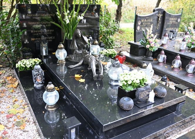 Patryk Peretti - tak wygląda grób syna Sylwii