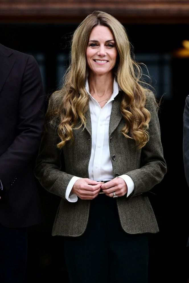 Nowa fryzura księżnej Kate! Te jasne loki zachwycają
