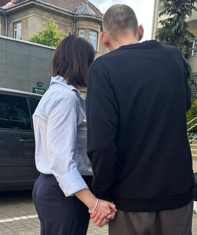 Łukaszenka uwolnił męża Cichanouskiej! Siedział pięć lat