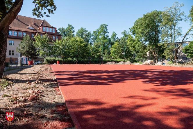 Budowa boiska przy Ekonomiku już na ukończeniu