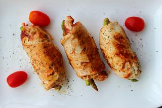 Roladki z piersi kurczaka - zakręcone danie dla miłośników drobiu + WIDEO