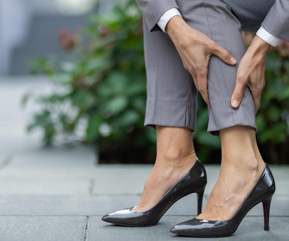 To jeden z objawów wysokiego cholesterolu. Zwróć uwagę na swoje nogi