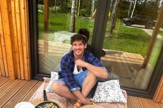 Mikołaj Roznerski na Instagramie pokazał dom na wsi