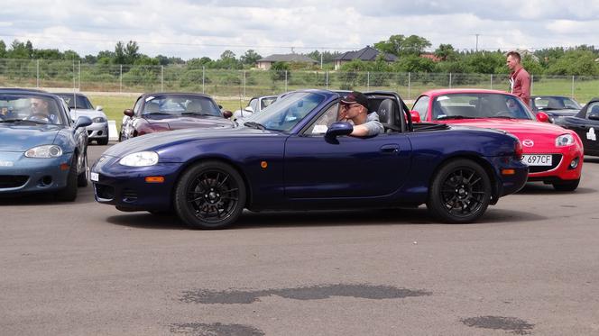 Mazda MX-5 - zlot 2014 fanów w Polsce na torze Jastrząb