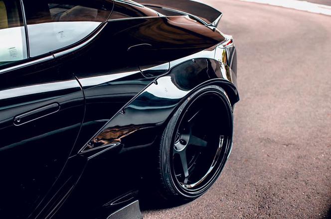 Lexus LC 500 po tuningu Liberty Walk