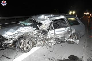 Tragedia w Kajetanowie. Kierowca Audi zginął po zderzeniu z Iveco