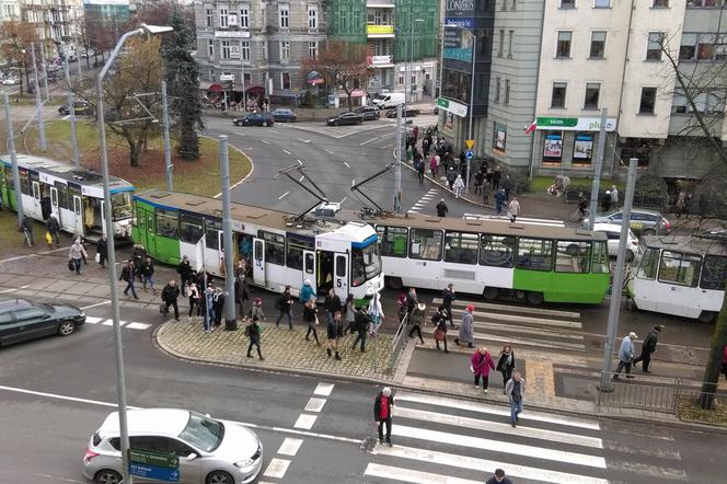 Kolizja tramwajów na pl. Szarych Szeregów