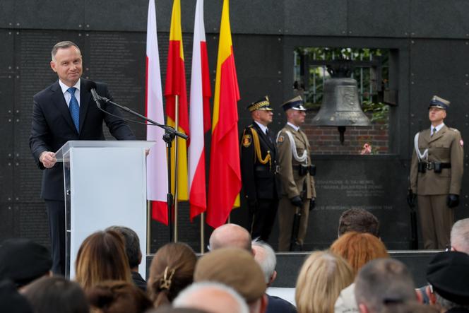 Spotkanie Andrzeja Dudy i Rafała Trzaskowskiego z powstańcami warszawskimi