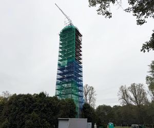 Wieża spadochronowa w Katowicach jest remontowana