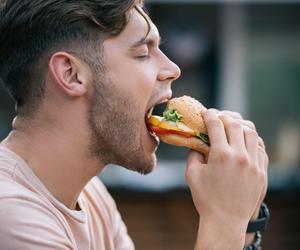Kubki smakowe wpływają na to jak dużo i szybko jesz. Nowe odkrycie naukowców 