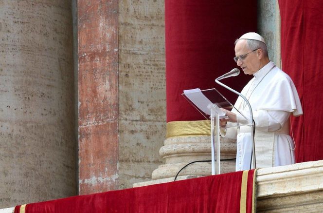 Leon XIV podczas modlitwy Regina Caeli zaapelował o modlitwę o powołania i odwagę dla młodych ludzi
