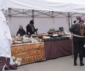 Kiermasz i inscenizacja na Placu Wolności z okazji Kaziuka Wileńskiego