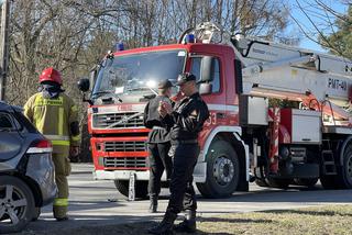Strażacy jechali do pożaru, zderzyli się z osobówką. Dramat w Grodzisku Mazowieckim