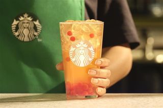 Starbucks rozpoczyna orzeźwiający letni sezon!