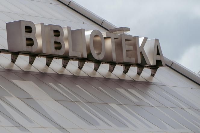 Biblioteka Narodowa Łotwy w Rydze - byliśmy w środku. Zobacz zdjęcia budynku w kształcie góry