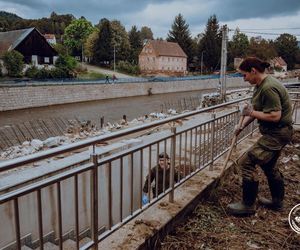 W ramach operacji FENIKS terytorialsi z Mazowsza wspierają odbudowę na terenach powodziowych