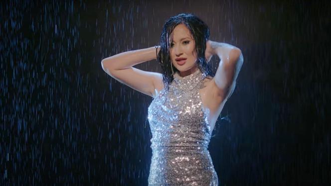 To jeszcze Roxaok, czy już Rihanna? Wokalistka disco polo wypuściła niecodzienny klip