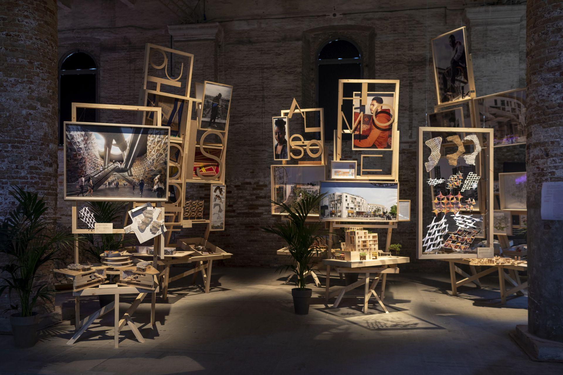 Biennale architektury w Wenecji 2021: miniprzewodnik Marcina Bratańca i Urszuli Forczek-Brataniec