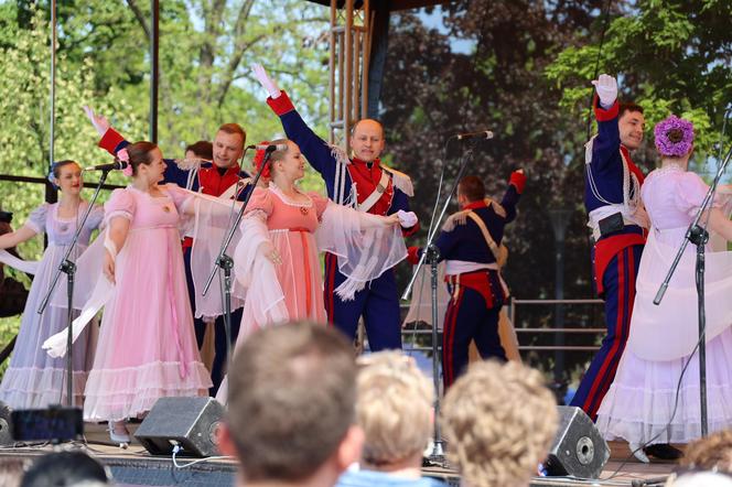Piknik patriotyczny i koncert „Polskie Tańce Narodowe i Regionalne” na pl. Litewskim w Lublinie