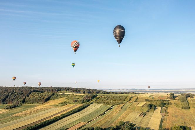 Balonowe Świętokrzyskie w Pińczowie. Nocne pokazy balonów skradły serca! Wielka fiesta zachwyciła tysiące!