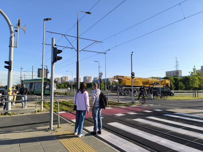 Zderzenie tramwaju i dźwigu
